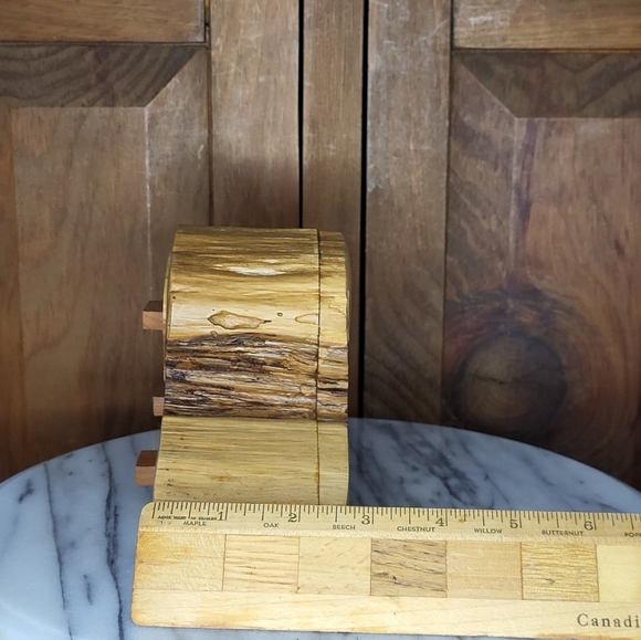 Wood Carved Jewely Holder - Picture 7 of 15